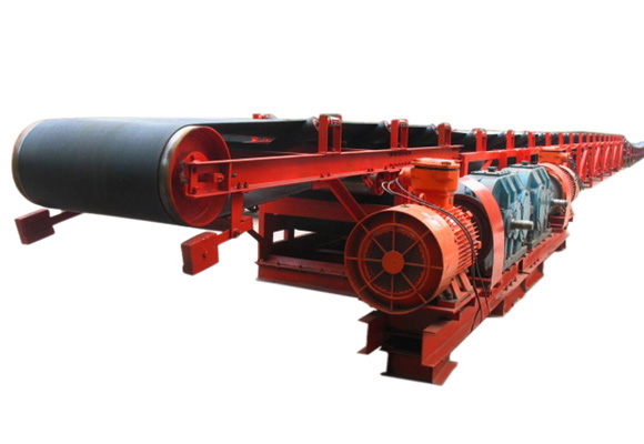 Conveior cu bandă de tip extensie