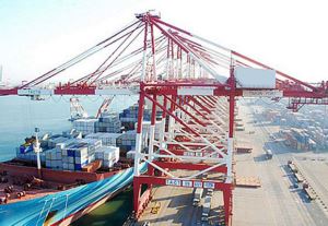 Quayside Crane Container